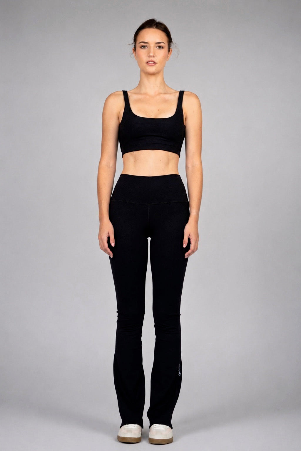 The 485 Flare / Black