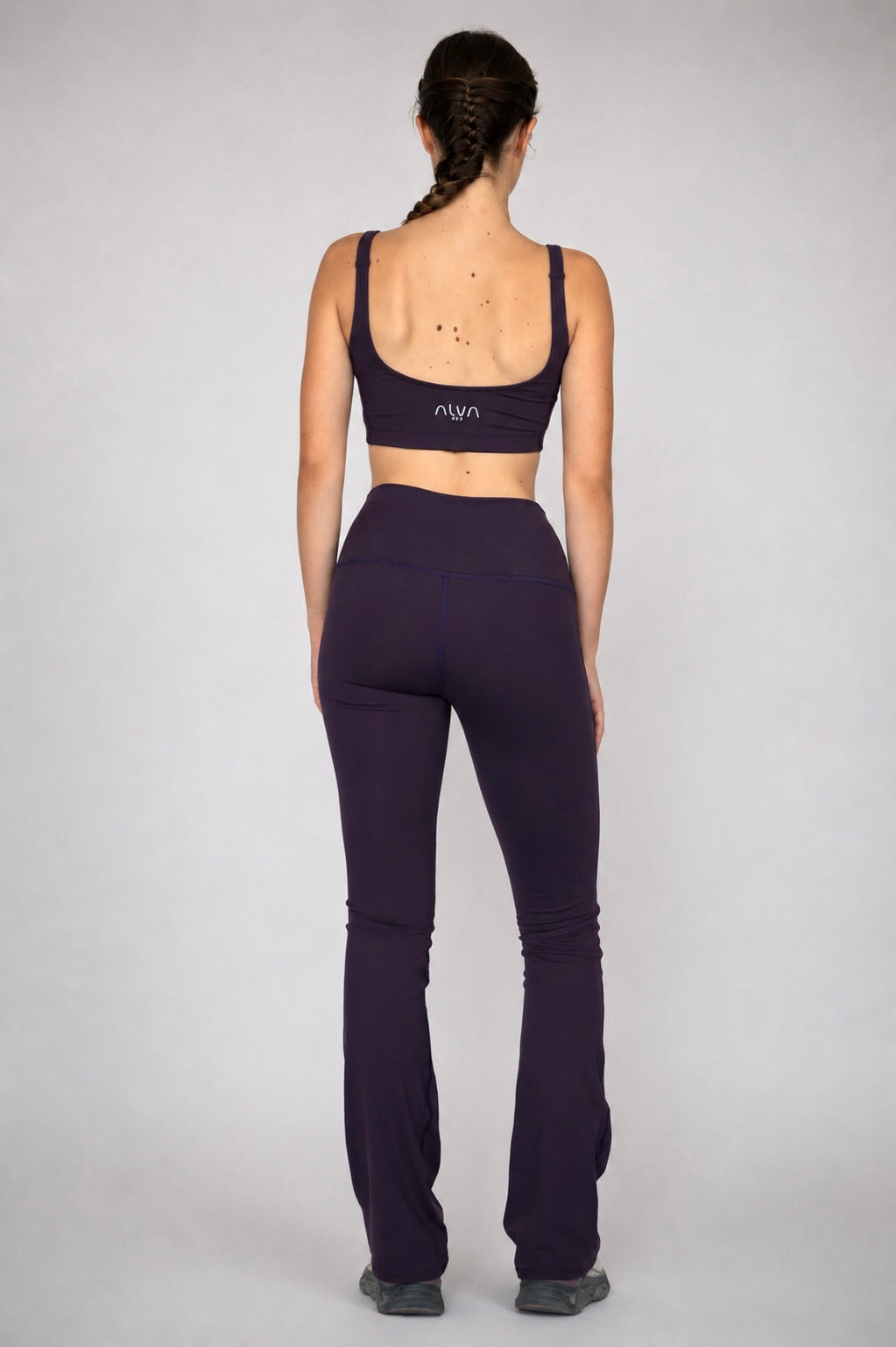 The Compression Crop Top / Plum
