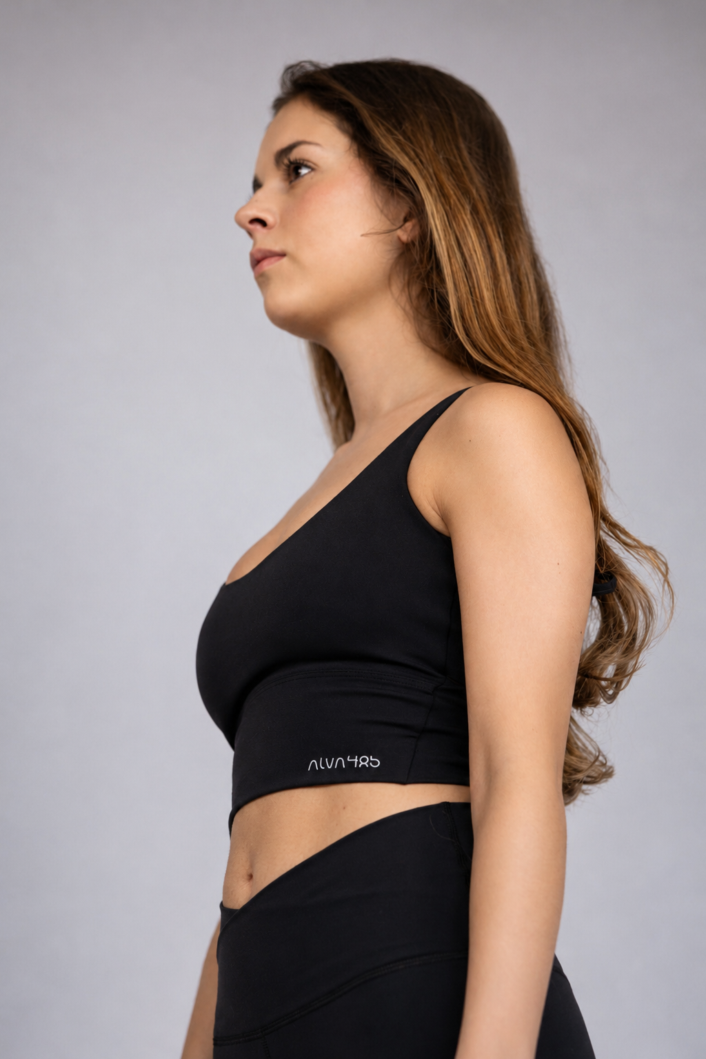 The Cross Back Top / Black