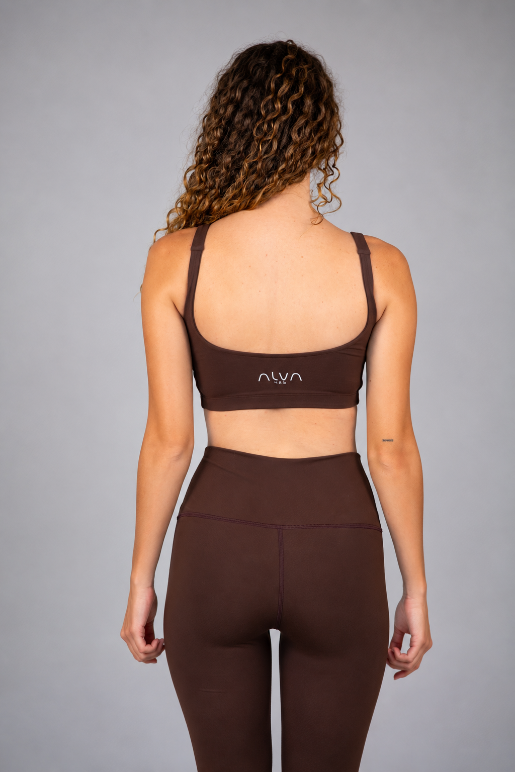 The Compression Crop Top / Hazelnut