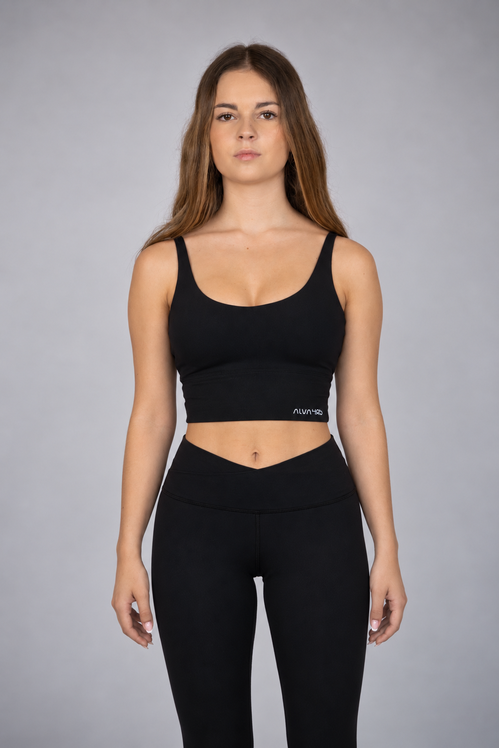 The Cross Back Top / Black